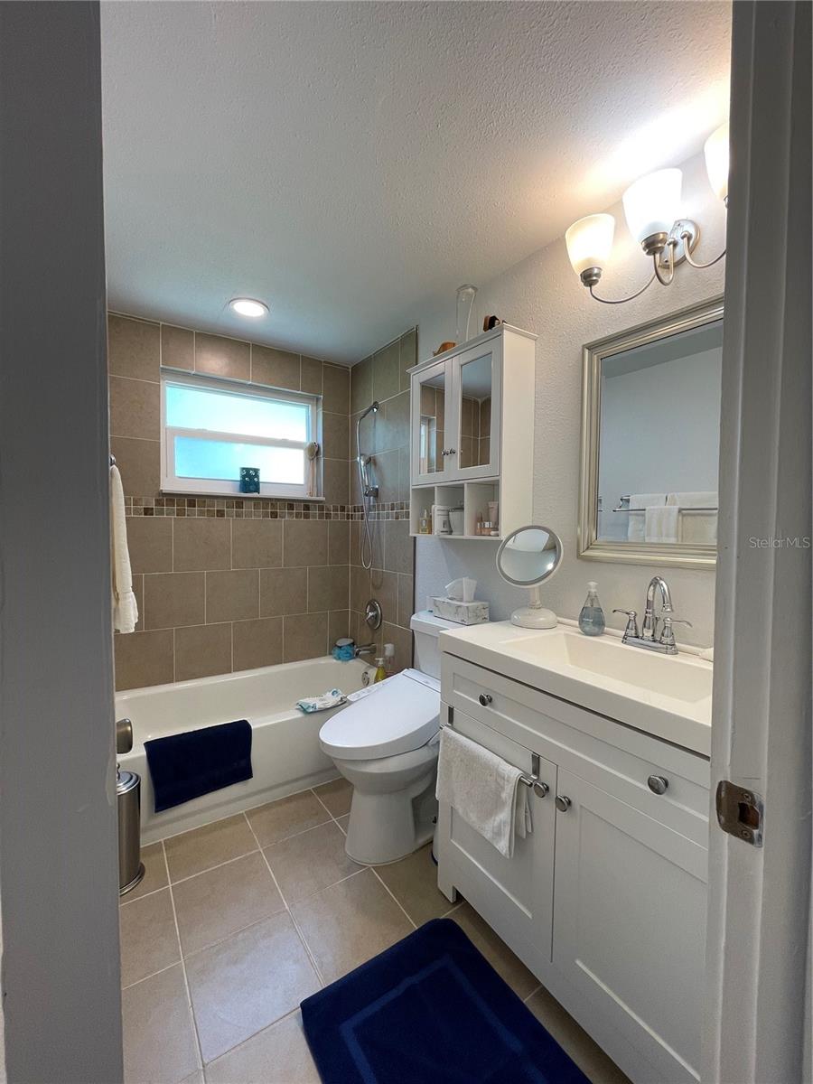 5736 COLONIAL DR, NEW PORT RICHEY, FL, 34653