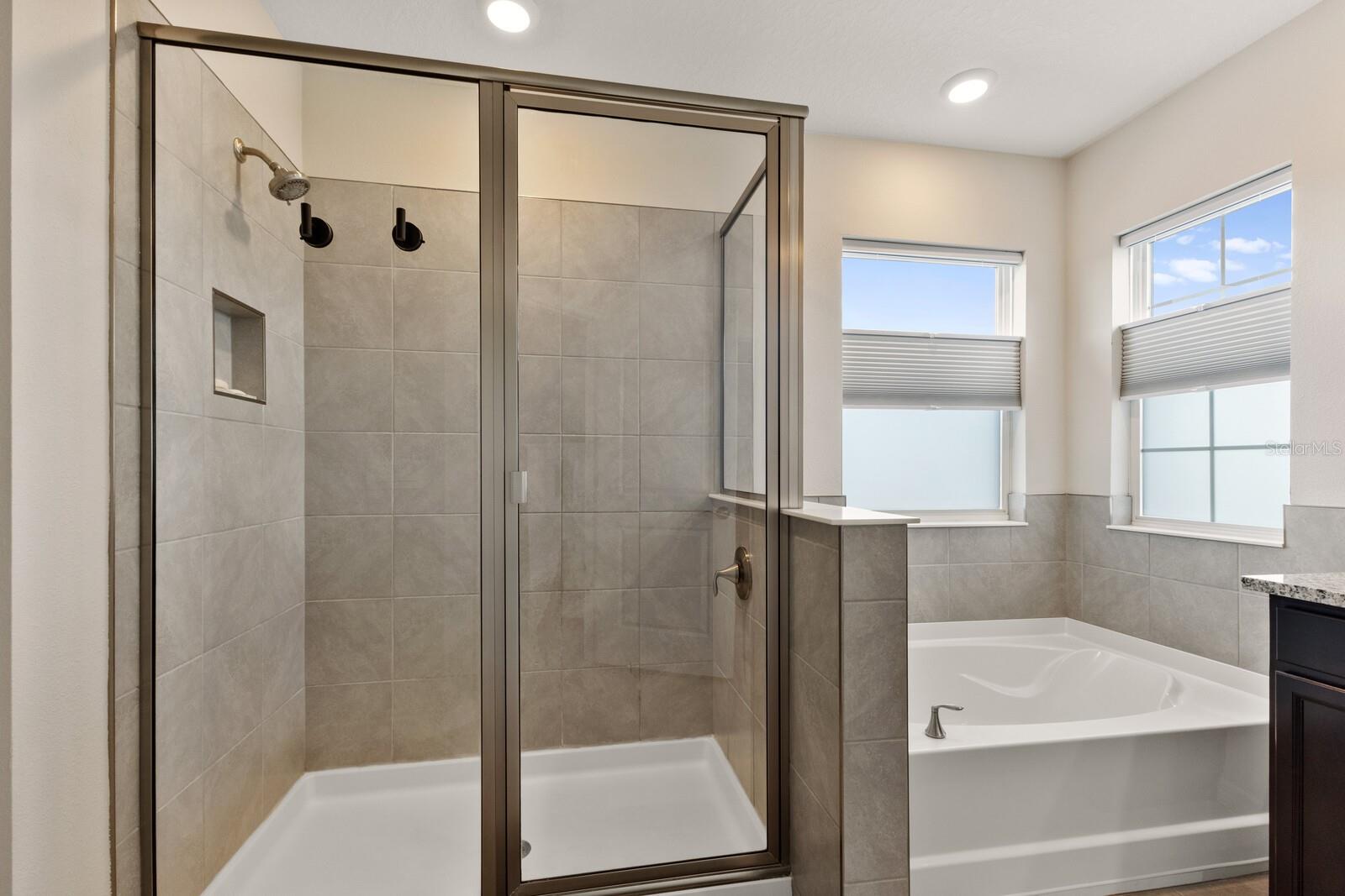 404 158TH ST E, BRADENTON, FL, 34212