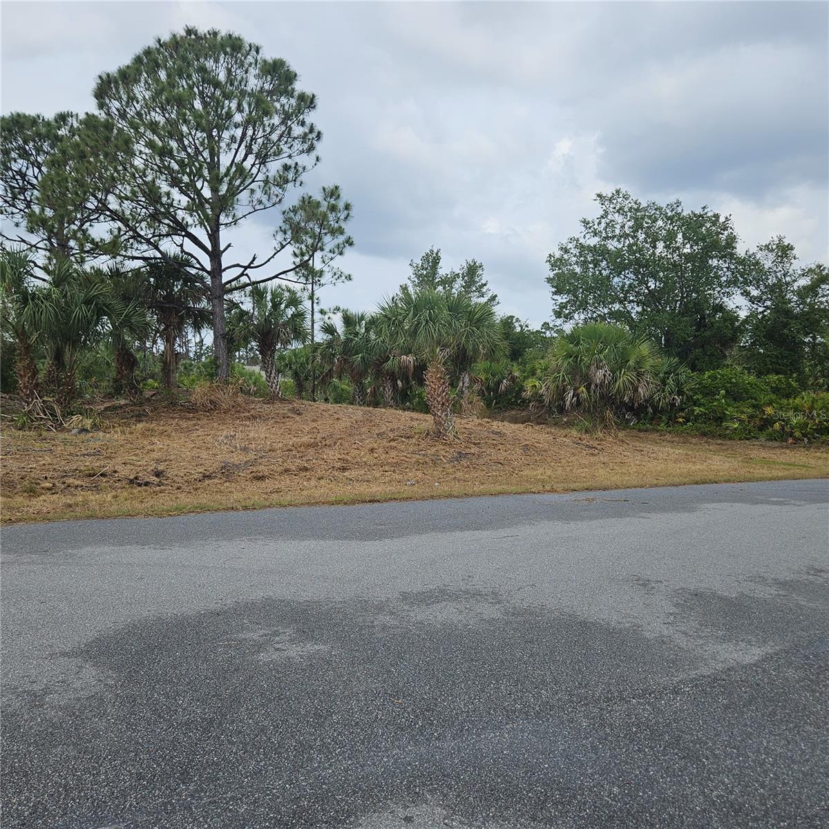 2451 CHAPEL DR, PORT CHARLOTTE, FL, 33953