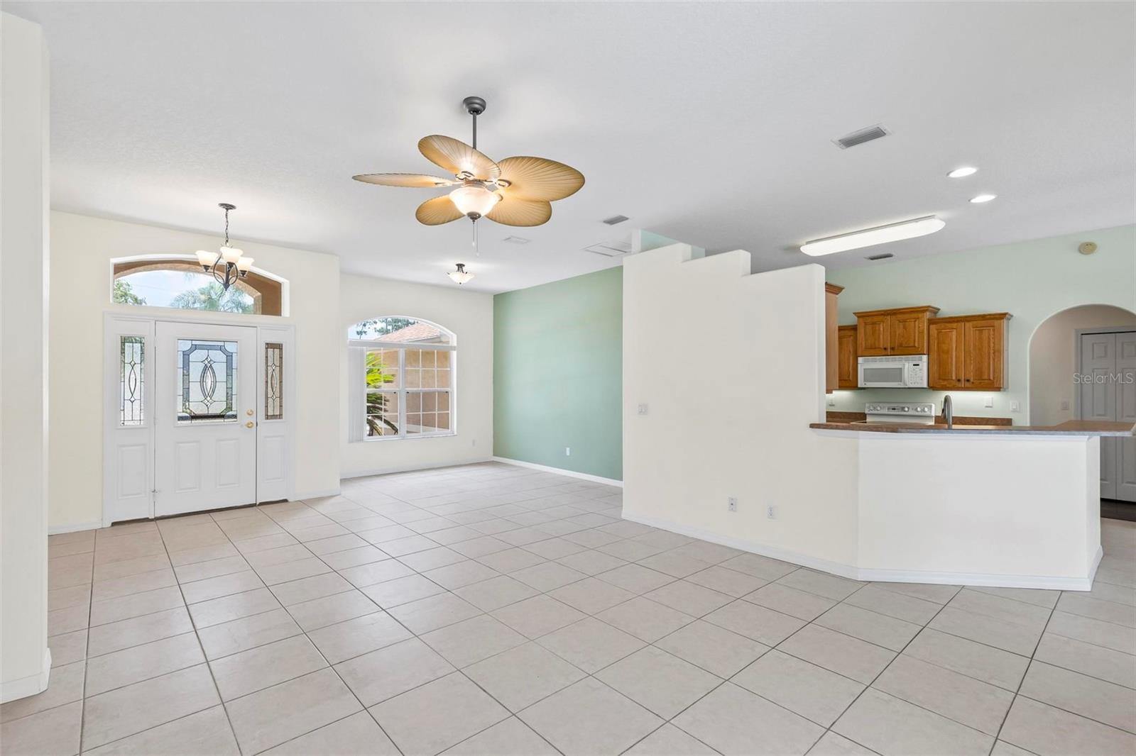 76 EMERSON DR, PALM COAST, FL, 32164