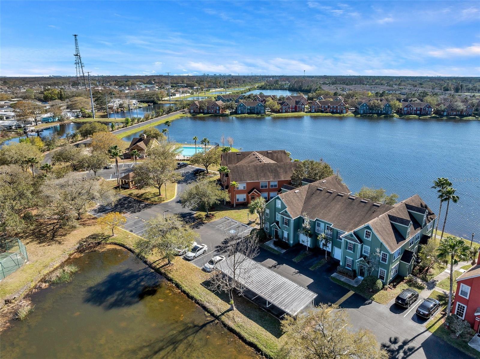 9036 LAKE CHASE ISLAND WAY #9036, TAMPA, FL, 33626