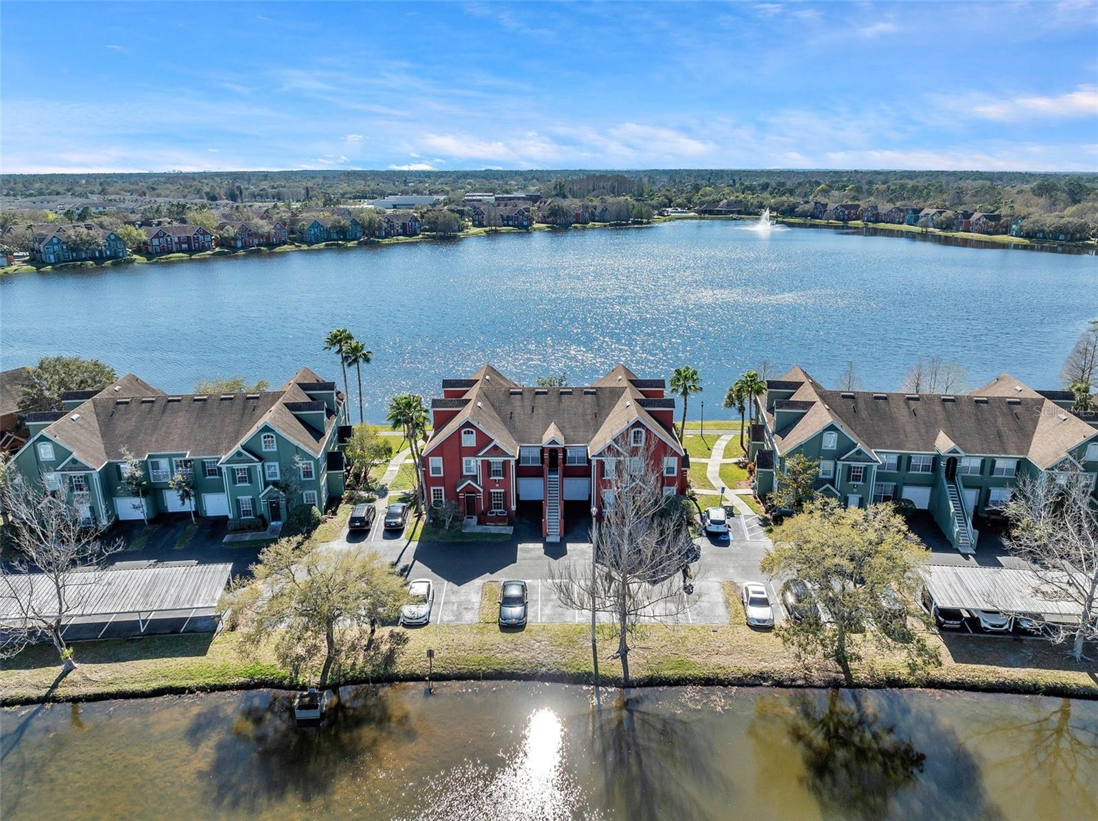 9036 LAKE CHASE ISLAND WAY #9036, TAMPA, FL, 33626