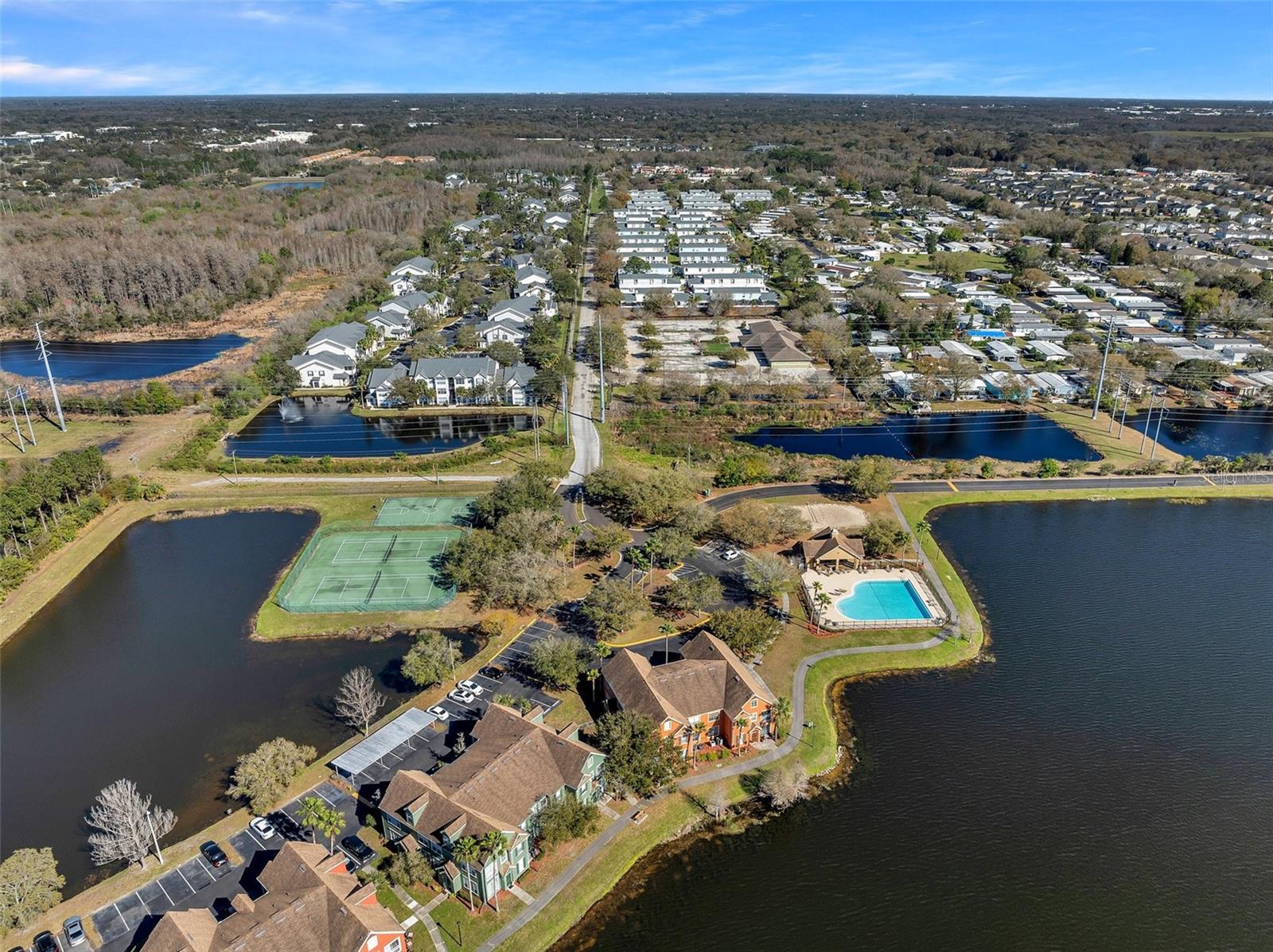 9036 LAKE CHASE ISLAND WAY #9036, TAMPA, FL, 33626