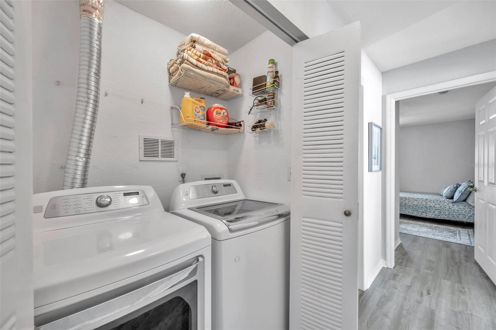 9036 LAKE CHASE ISLAND WAY #9036, TAMPA, FL, 33626