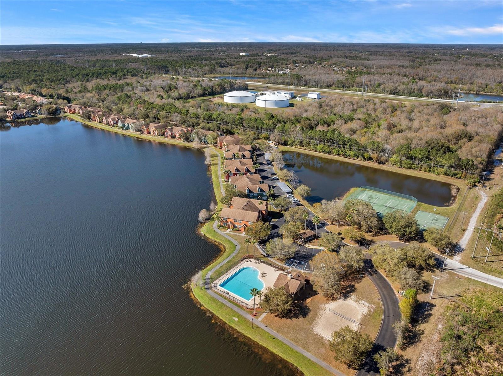 9036 LAKE CHASE ISLAND WAY #9036, TAMPA, FL, 33626
