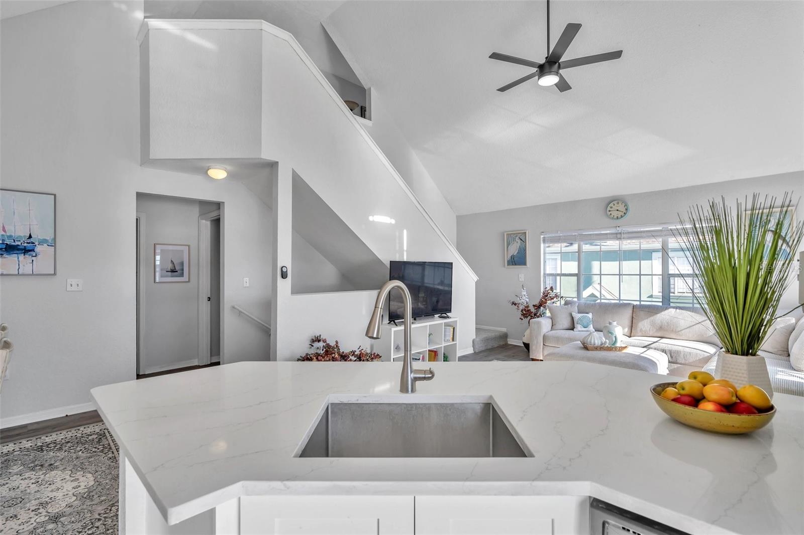 9036 LAKE CHASE ISLAND WAY #9036, TAMPA, FL, 33626