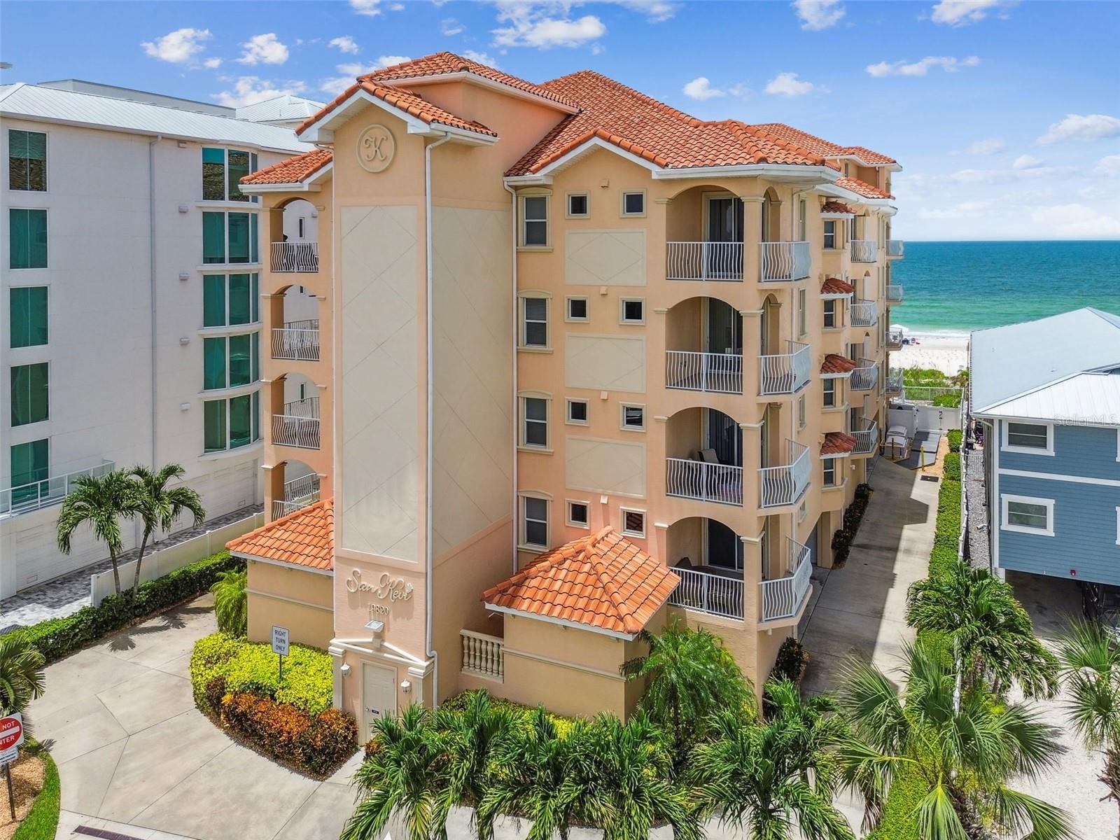 19820 GULF BLVD #401, INDIAN SHORES, FL, 33785