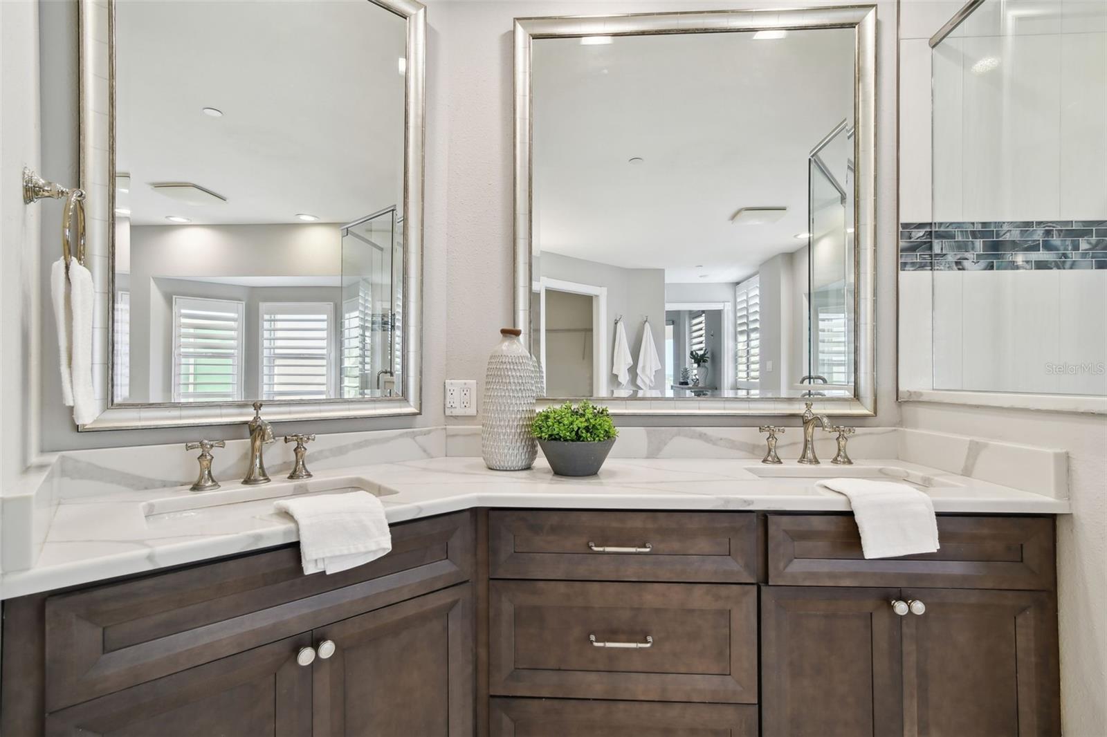 19820 GULF BLVD #401, INDIAN SHORES, FL, 33785