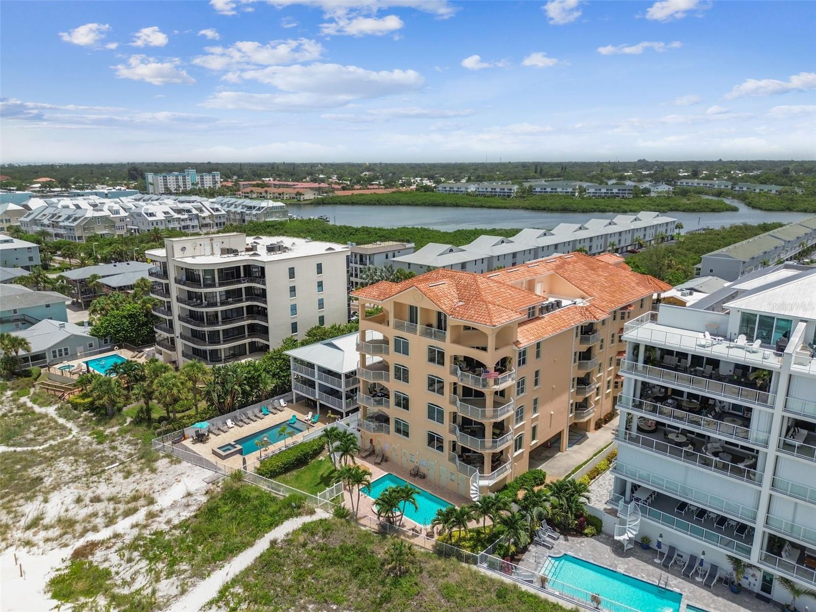 19820 GULF BLVD #401, INDIAN SHORES, FL, 33785