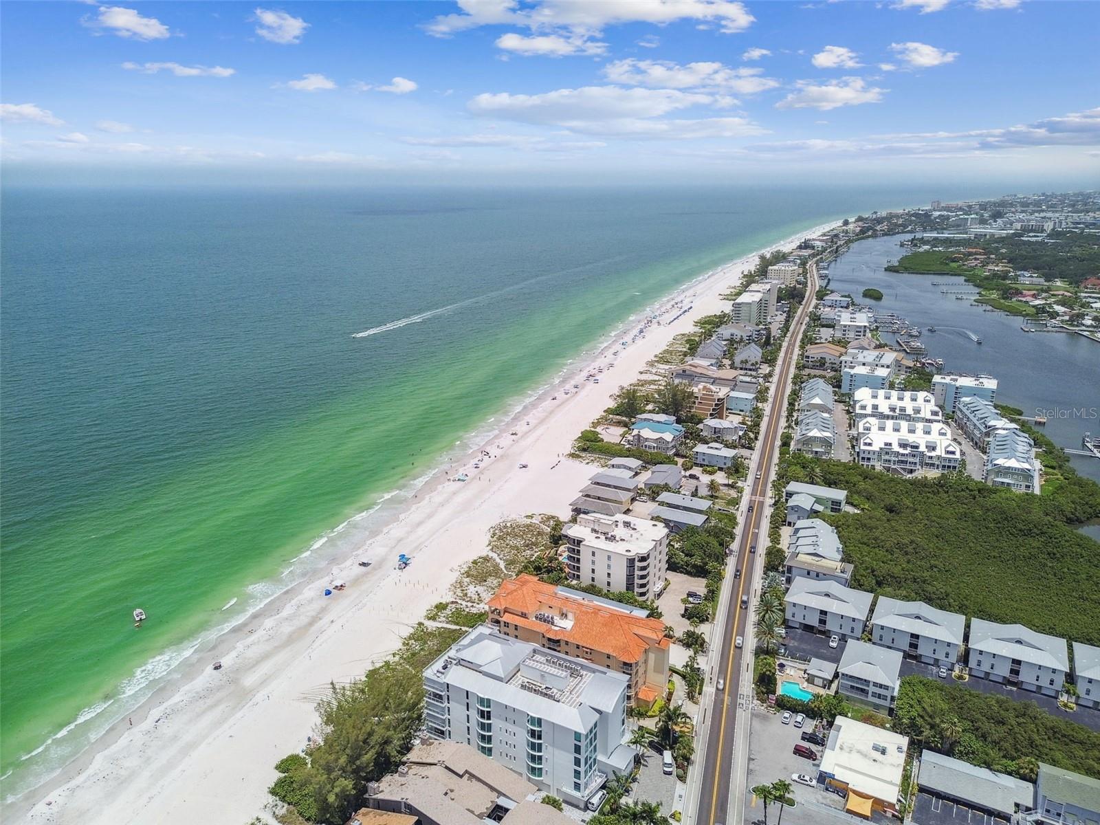 19820 GULF BLVD #401, INDIAN SHORES, FL, 33785