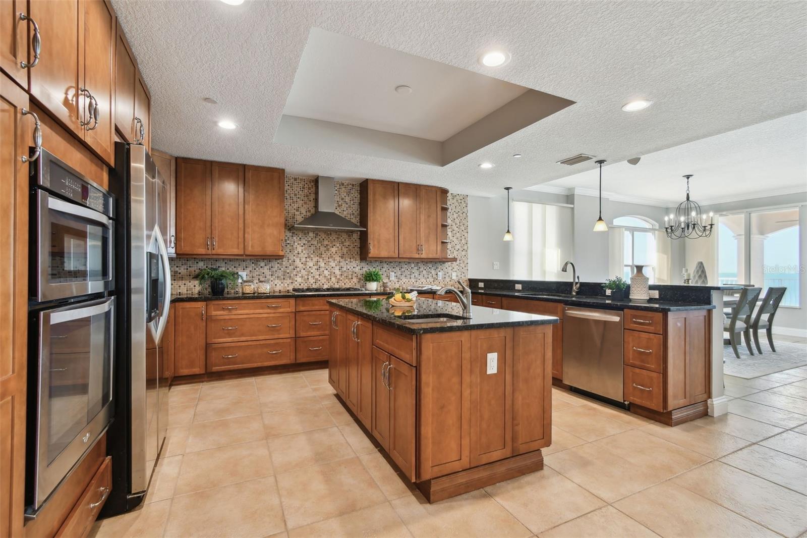 19820 GULF BLVD #401, INDIAN SHORES, FL, 33785