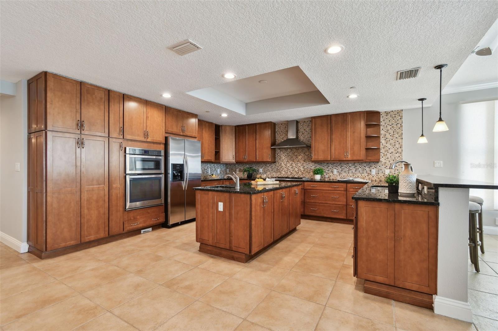 19820 GULF BLVD #401, INDIAN SHORES, FL, 33785