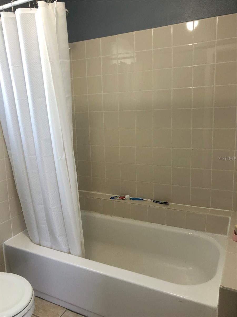 9124 DUBOIS BLVD, ORLANDO, FL, 32825
