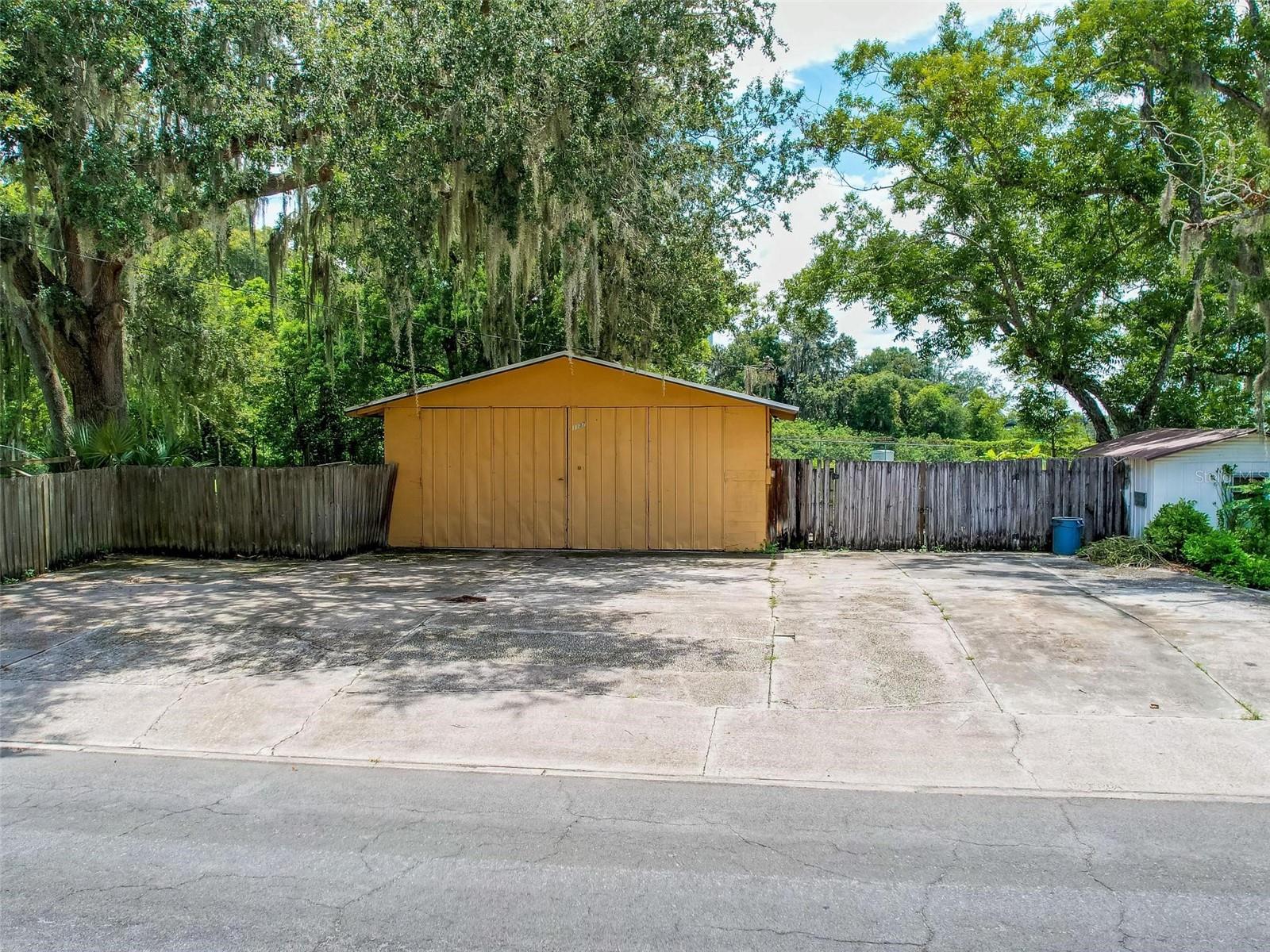 1137 CRESTVIEW AVE, LAKELAND, FL, 33805