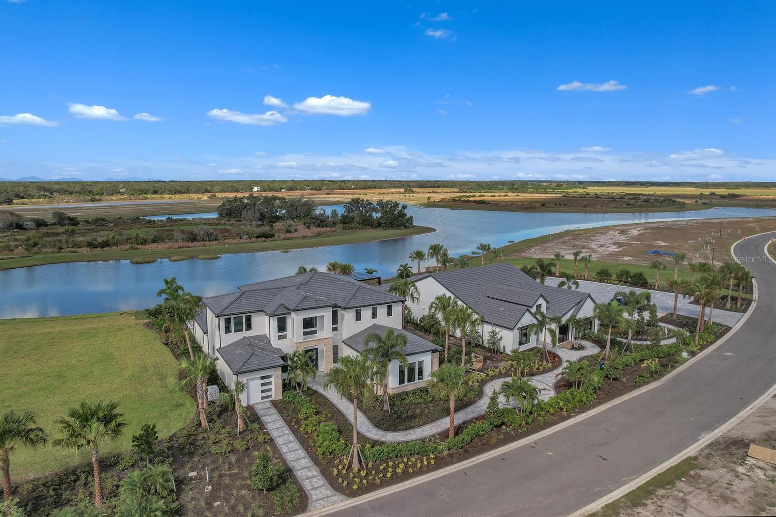 2609 WATERFRONT CIR, SARASOTA, FL, 34240