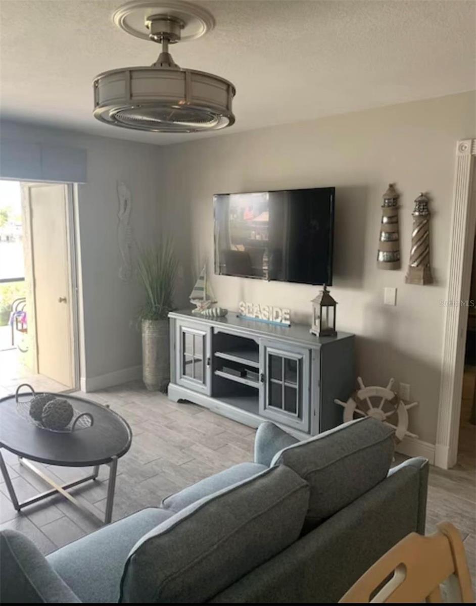 1028 APOLLO BEACH BLVD #110, APOLLO BEACH, FL, 33572