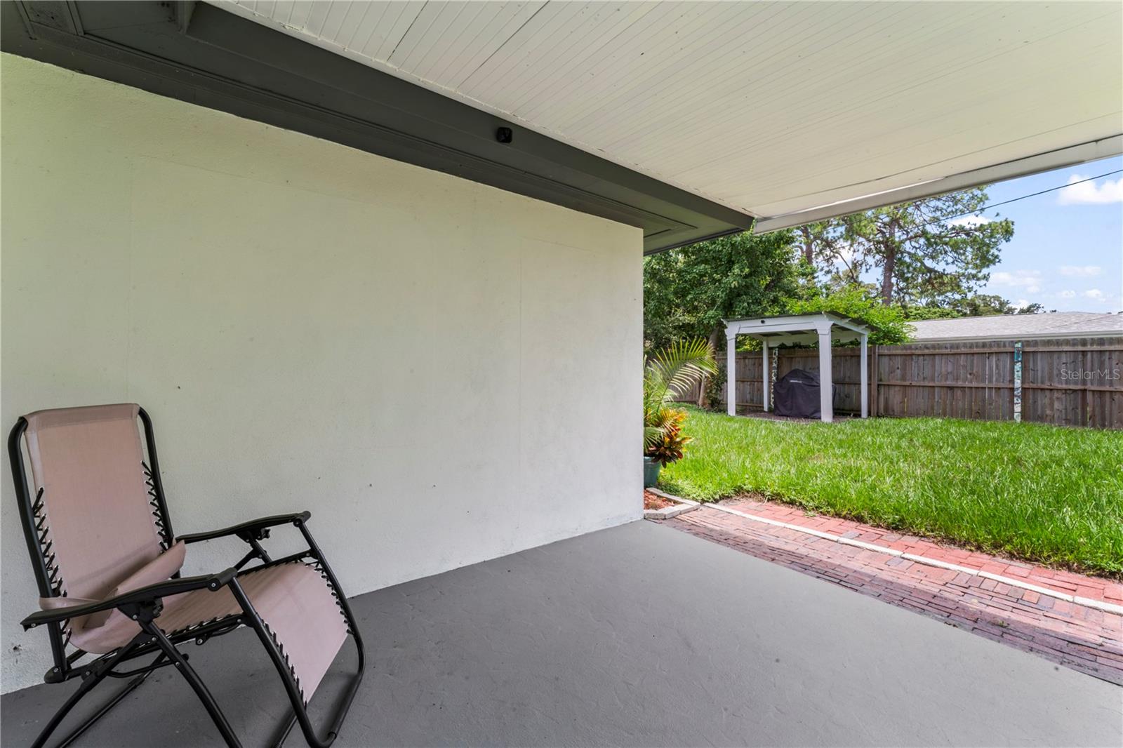 949 LAKE DR, DUNEDIN, FL, 34698