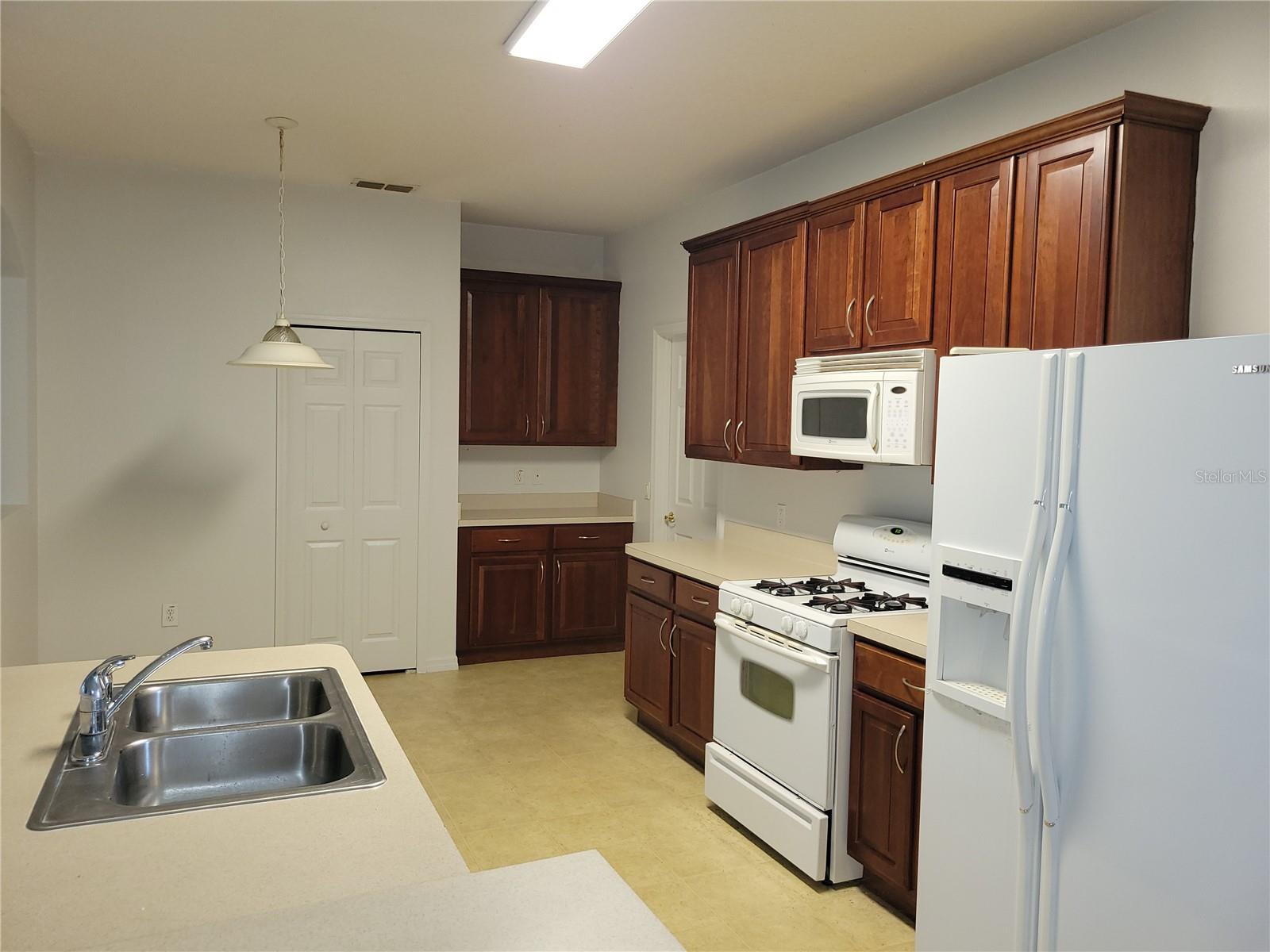215 PAMONA ST, HAINES CITY, FL, 33844