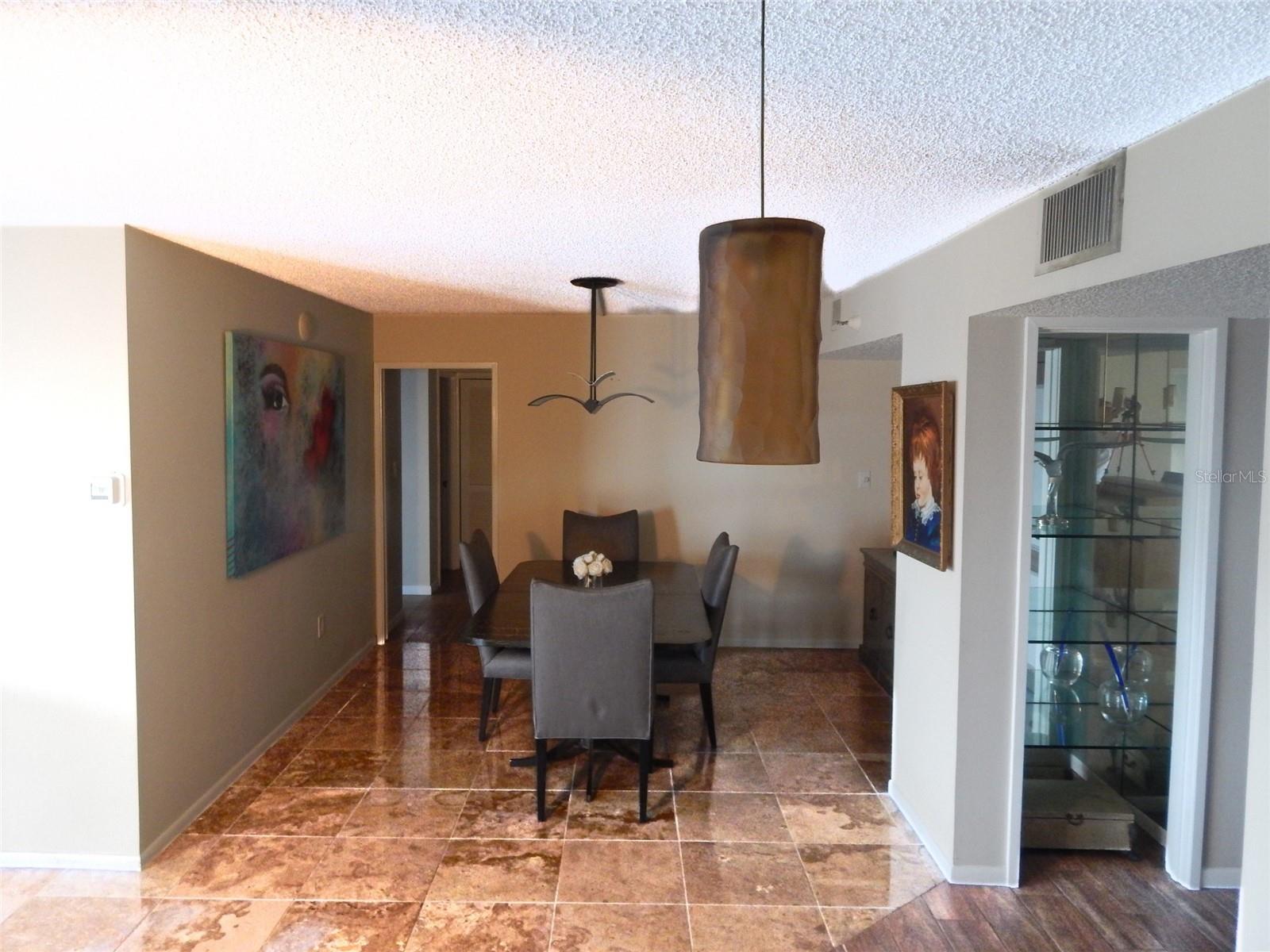 2413 BAYSHORE BLVD #2206, TAMPA, FL, 33629
