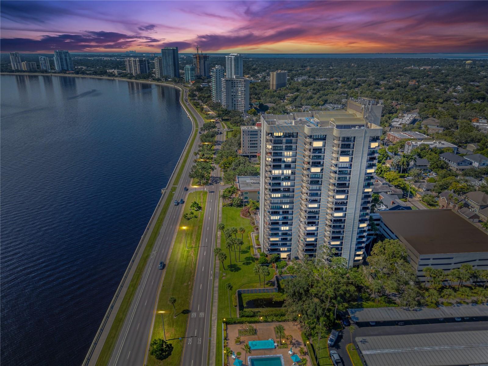 2413 BAYSHORE BLVD #2206, TAMPA, FL, 33629