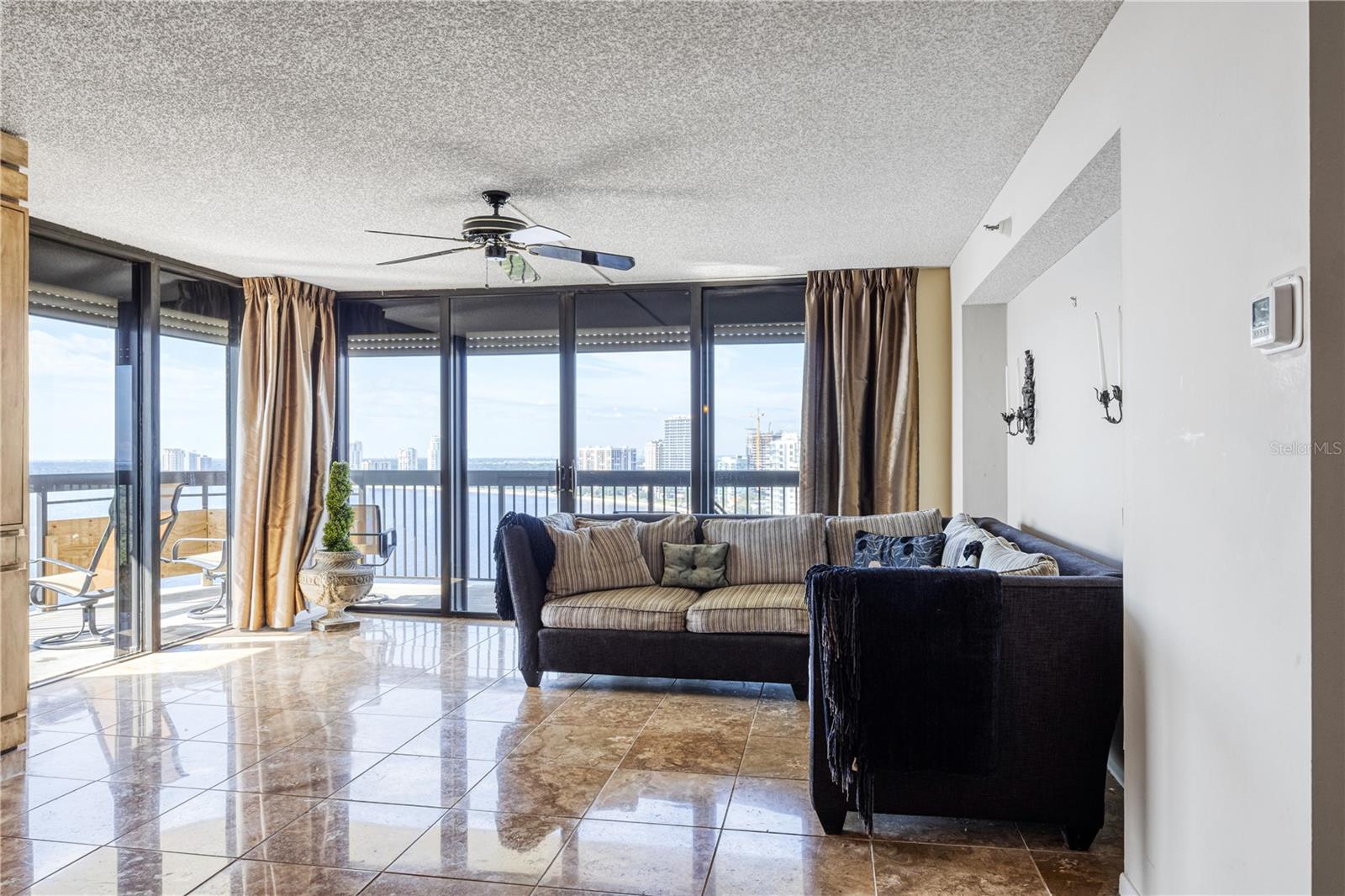 2413 BAYSHORE BLVD #2206, TAMPA, FL, 33629
