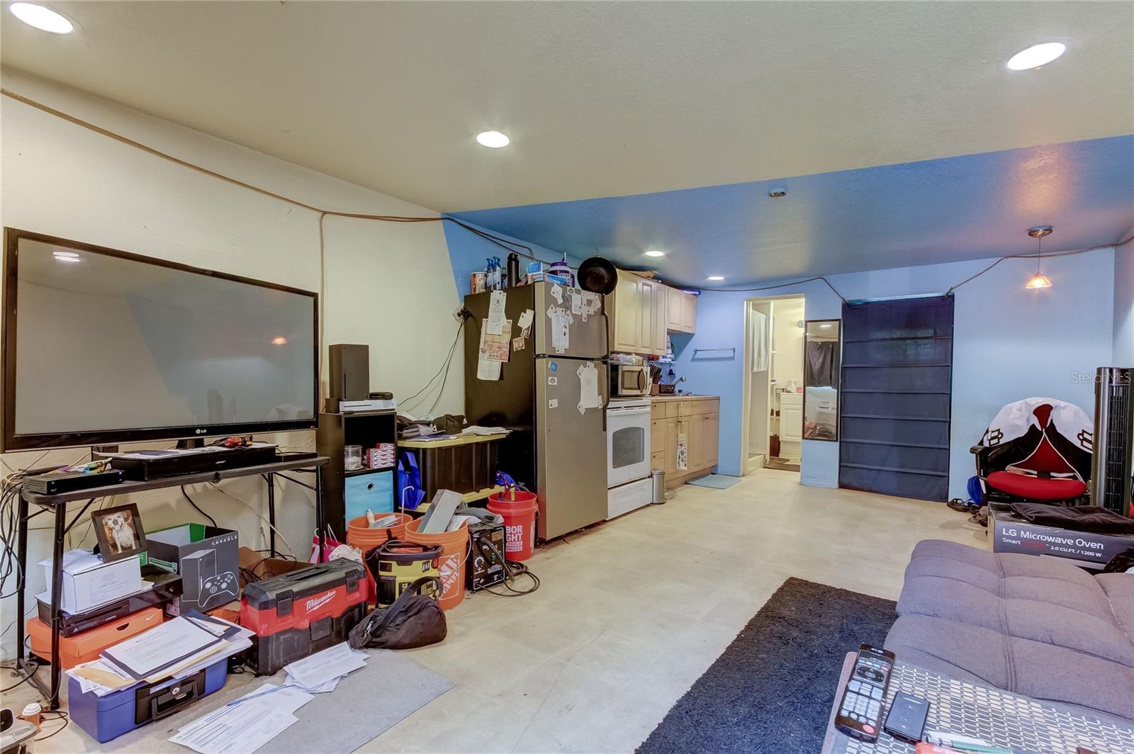 6050 62ND AVE N, PINELLAS PARK, FL, 33781