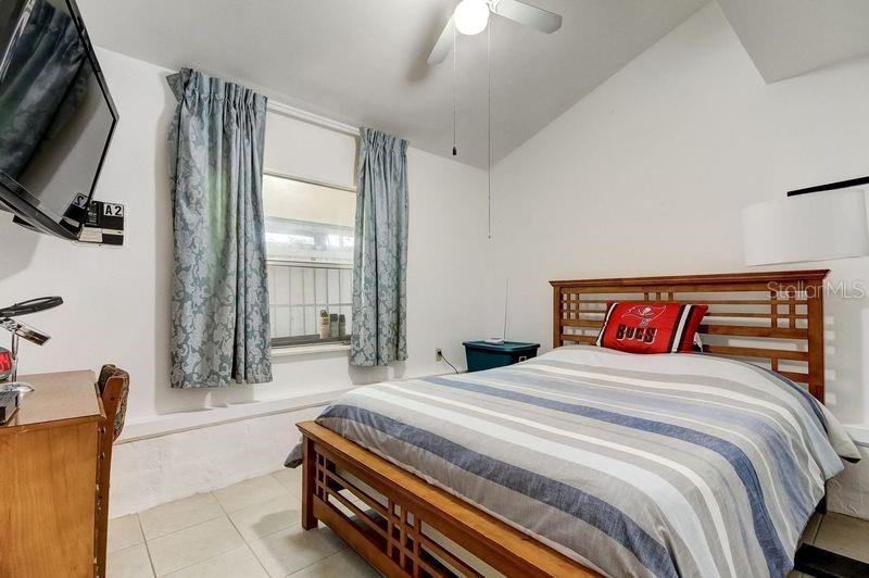 6050 62ND AVE N, PINELLAS PARK, FL, 33781