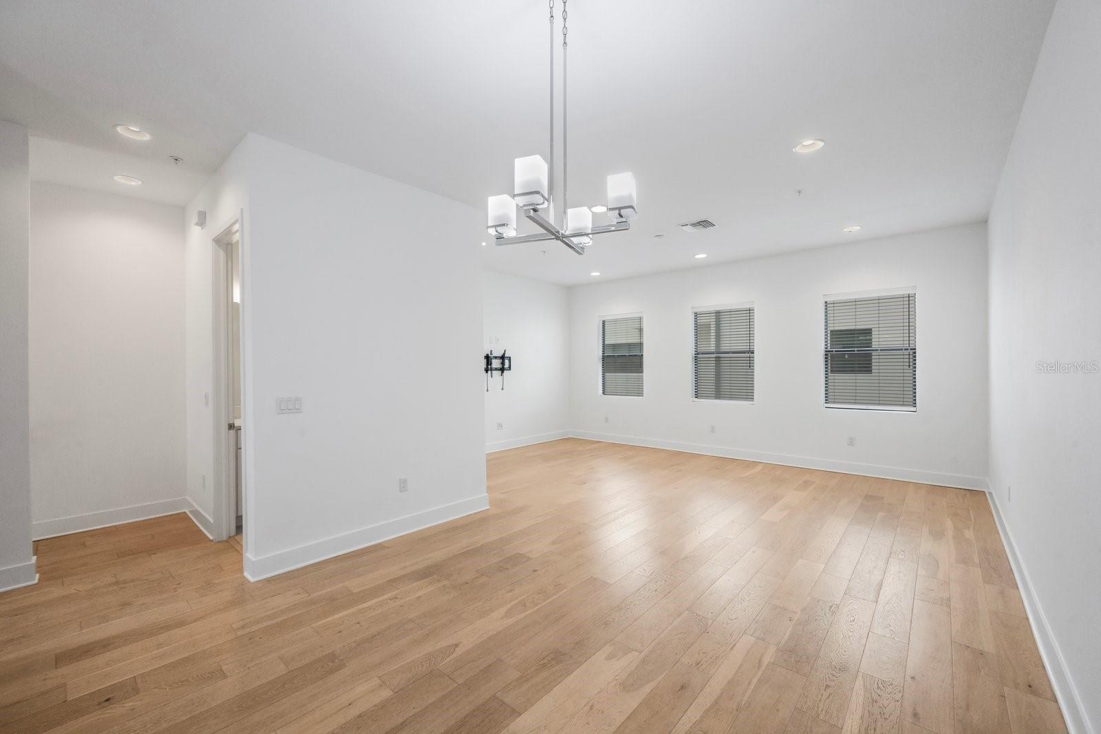 2511 N GRADY AVE #53, TAMPA, FL, 33607