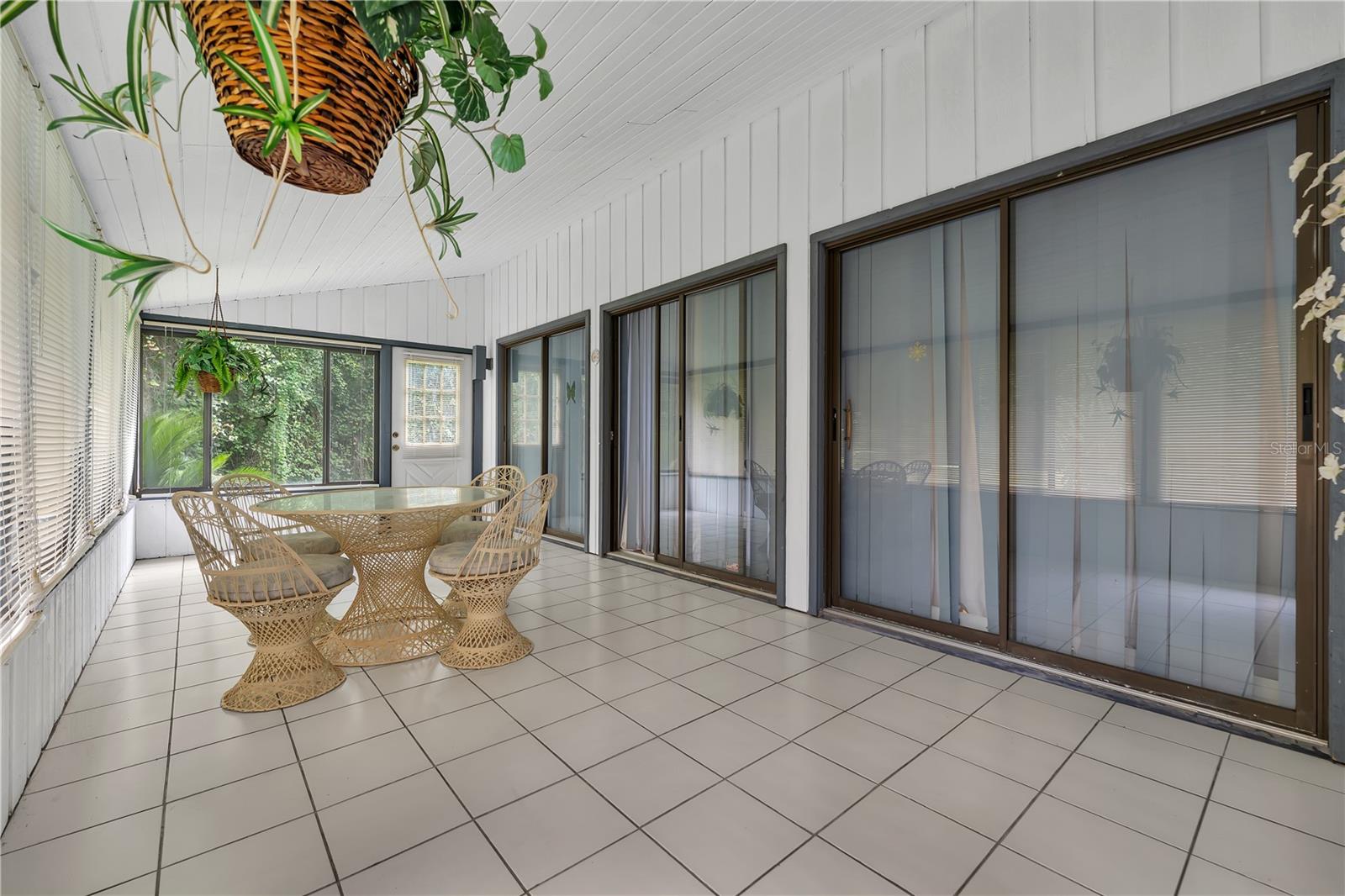 16 NOTTINGHAM WAY, HAINES CITY, FL, 33844