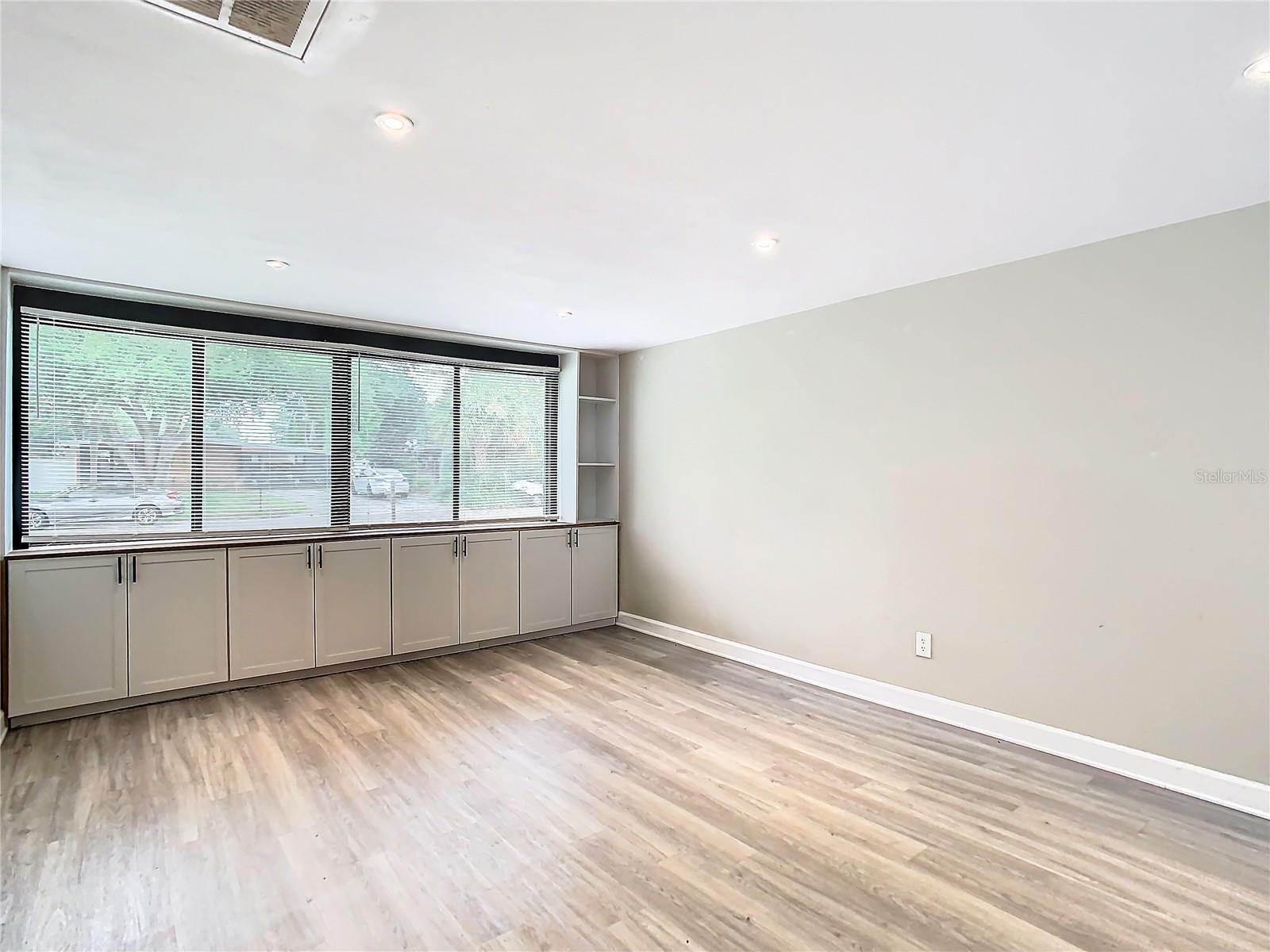 4010 W MONTGOMERY TER, TAMPA, FL, 33616