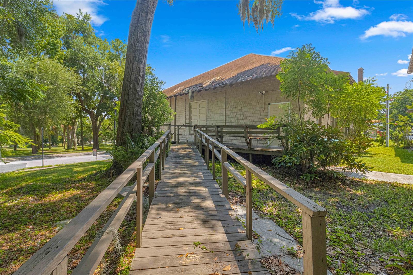 118 NE TUSCAWILLA AVE, OCALA, FL, 34470