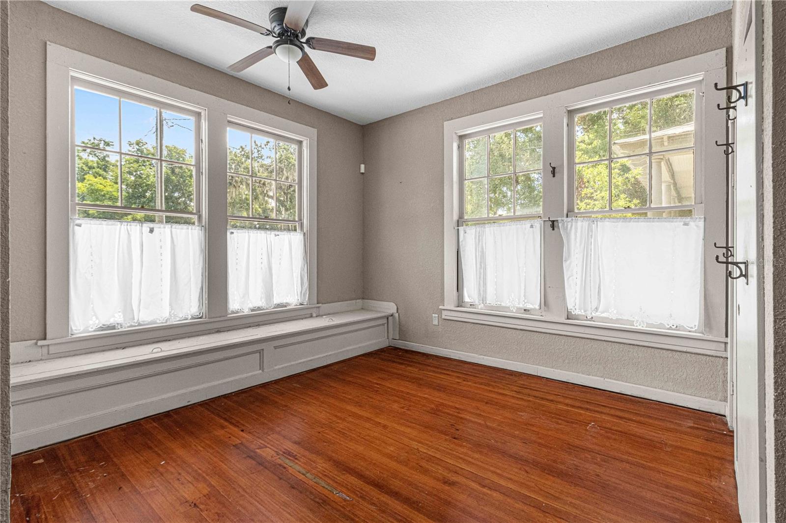 118 NE TUSCAWILLA AVE, OCALA, FL, 34470
