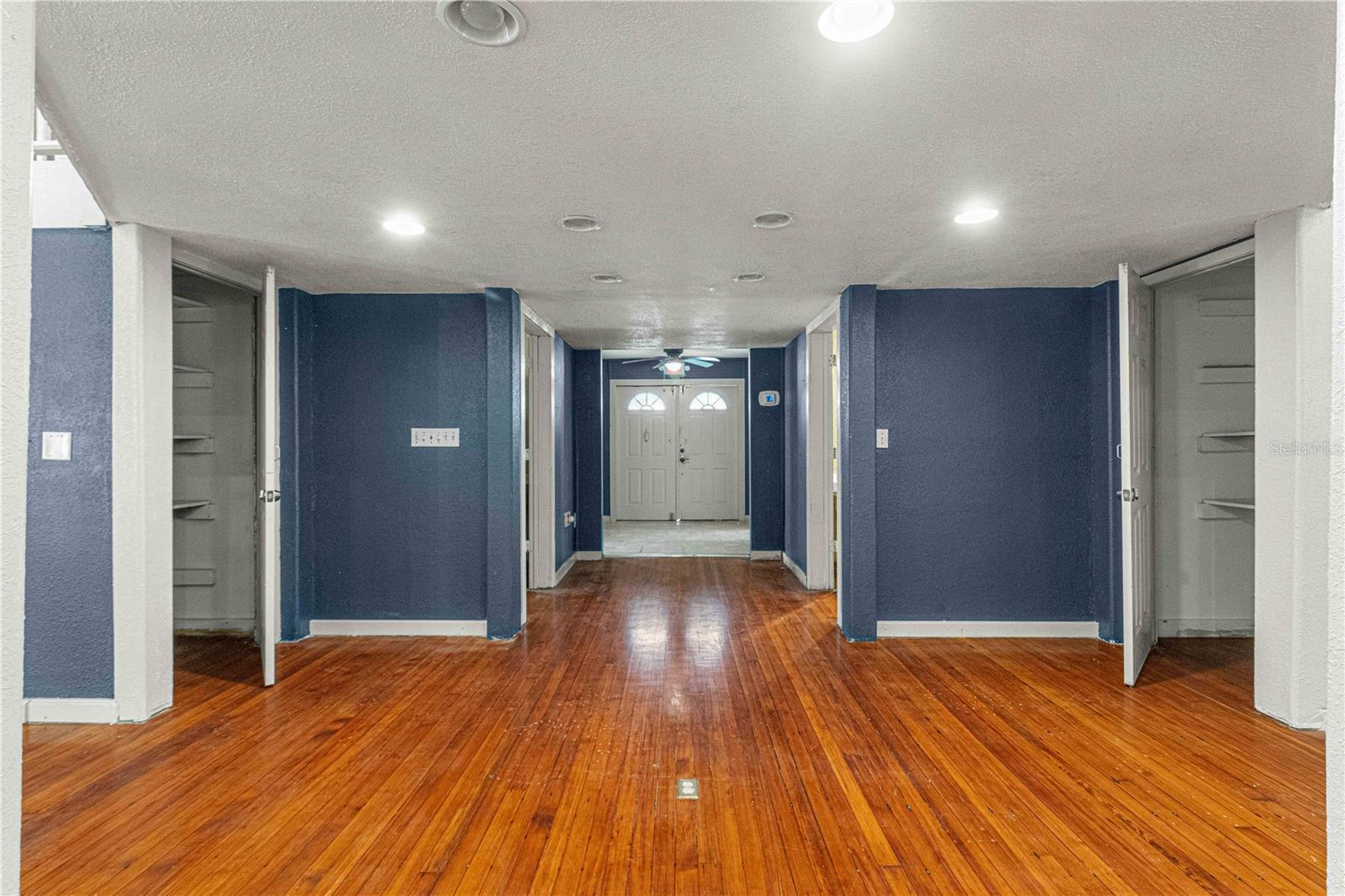 118 NE TUSCAWILLA AVE, OCALA, FL, 34470