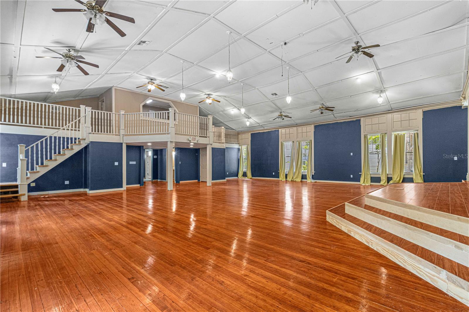118 NE TUSCAWILLA AVE, OCALA, FL, 34470