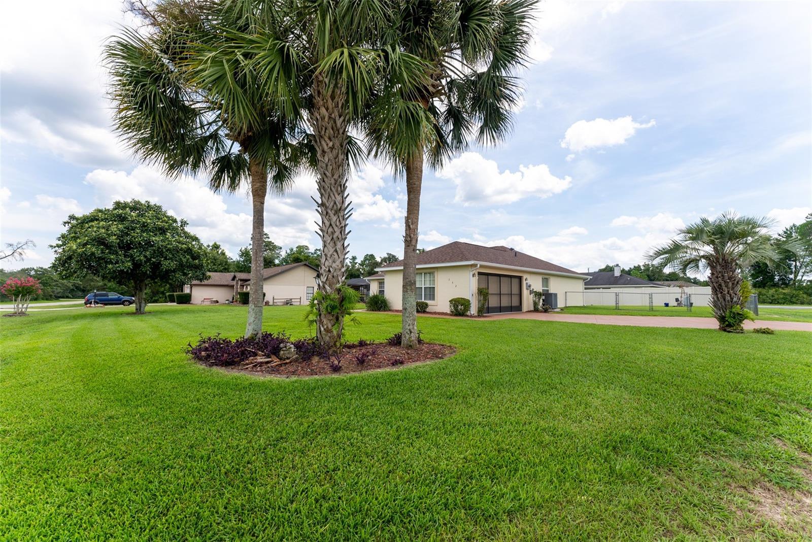 352 MARION OAKS LN, OCALA, FL, 34473