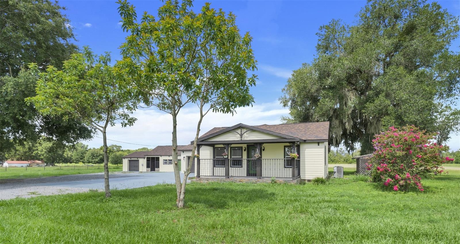 13832 BAY LAKE RD, GROVELAND, FL, 34736