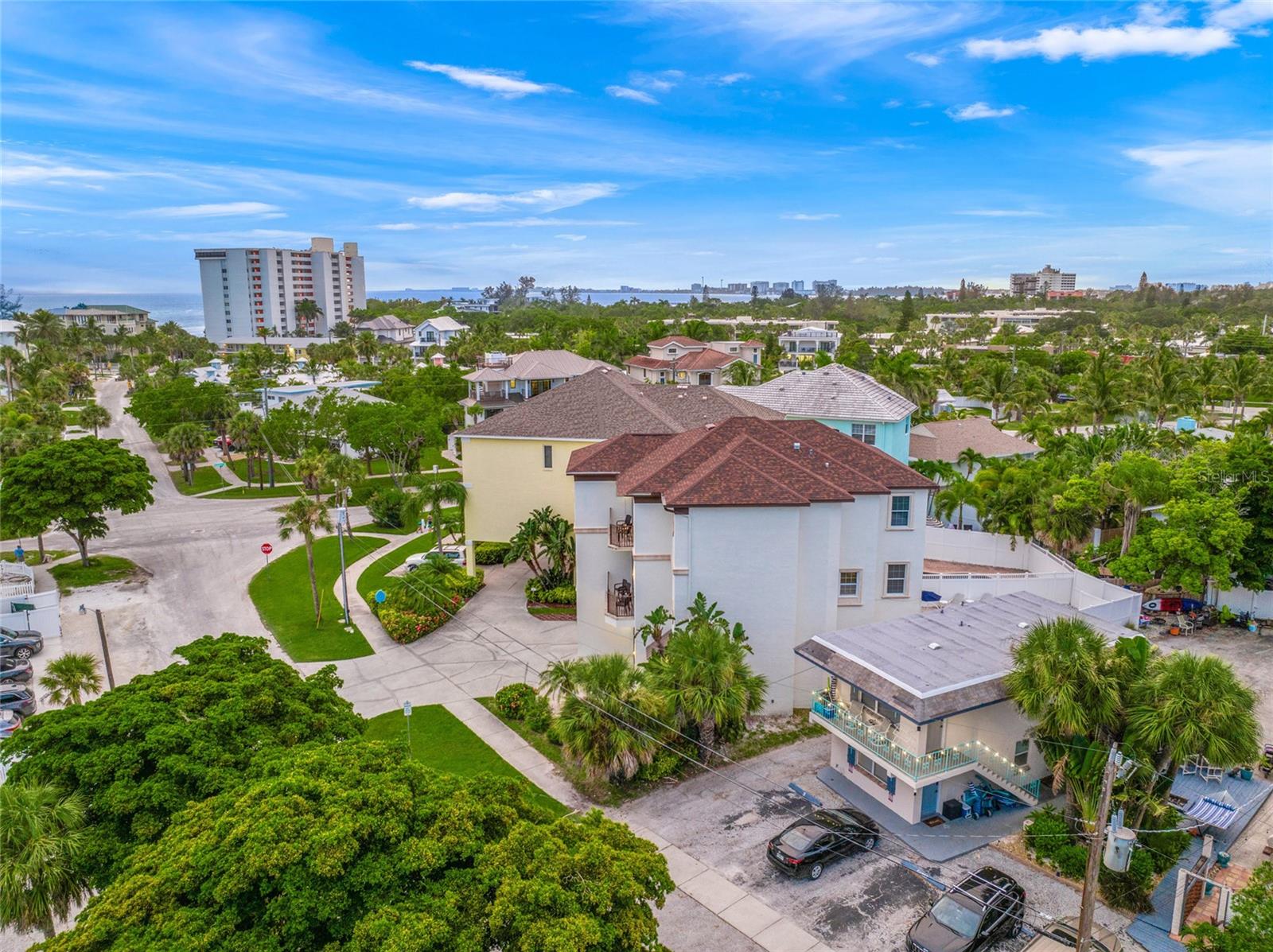 100 COLUMBUS BLVD, SARASOTA, FL, 34242