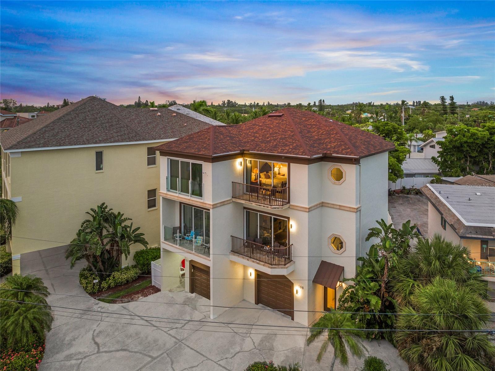 100 COLUMBUS BLVD, SARASOTA, FL, 34242