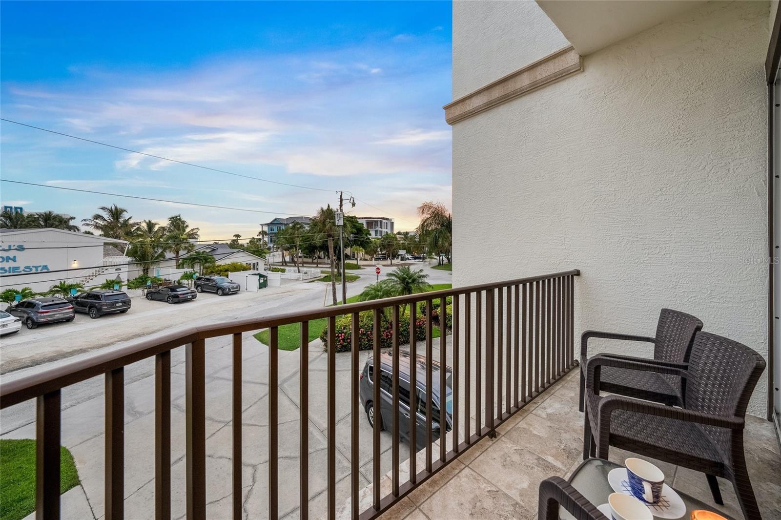 100 COLUMBUS BLVD, SARASOTA, FL, 34242