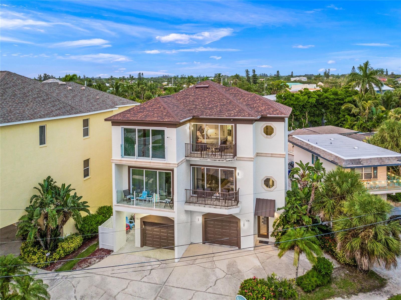 100 COLUMBUS BLVD, SARASOTA, FL, 34242