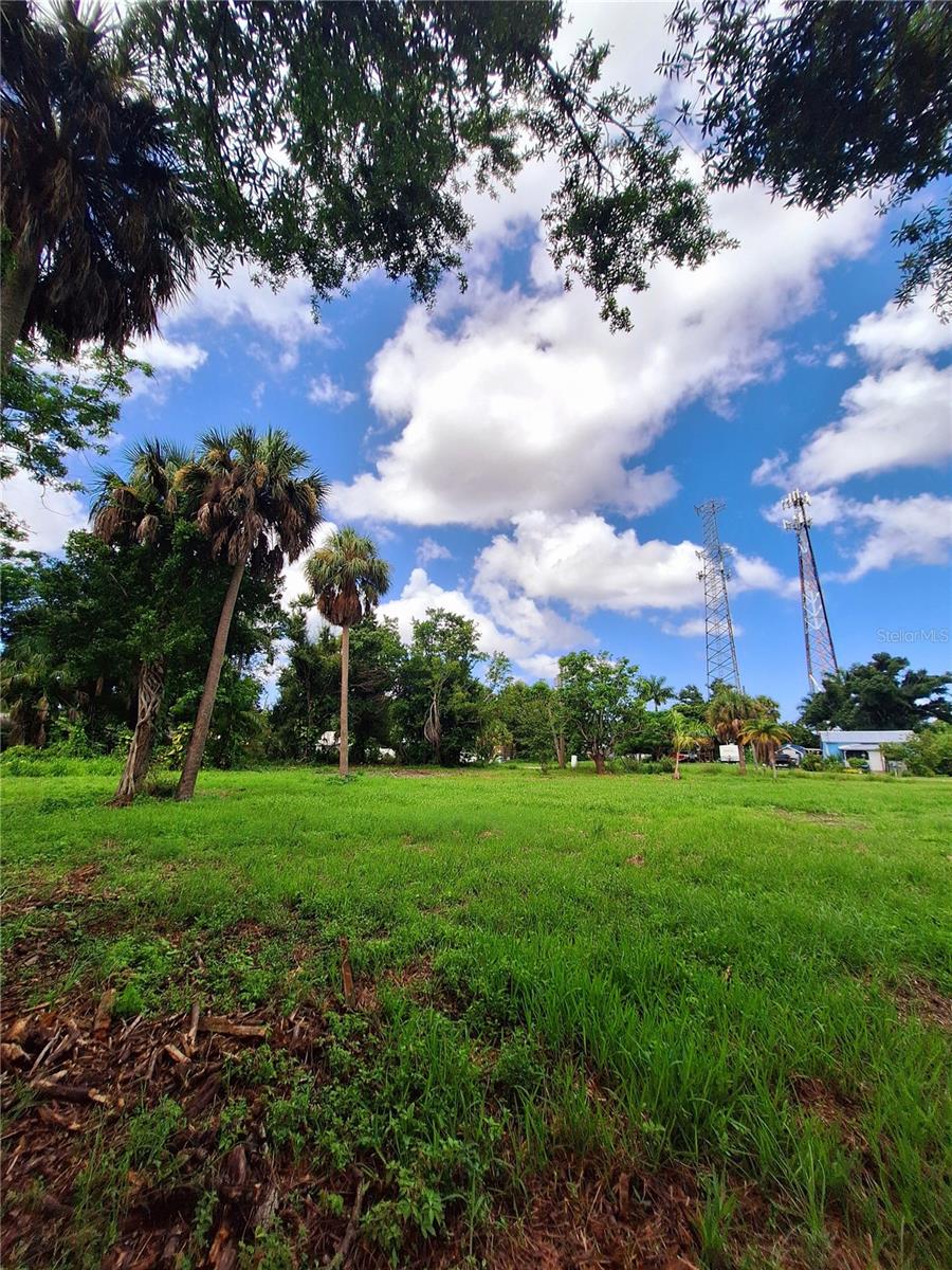 903 LAVILLA RD, PUNTA GORDA, FL, 33950