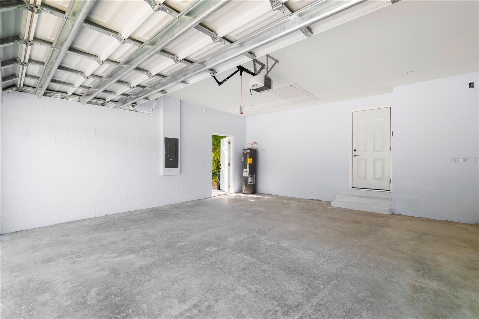 19172 RAYMOND AVE, PORT CHARLOTTE, FL, 33954