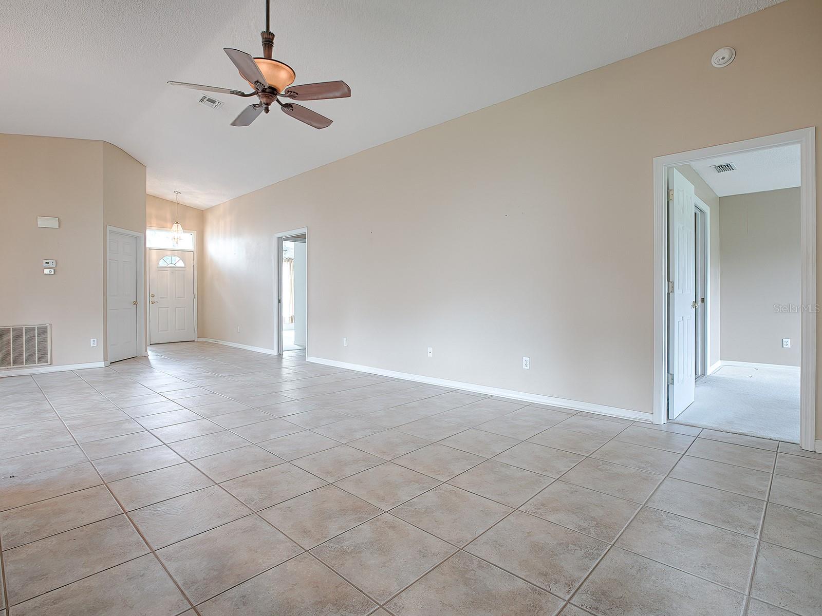 536 GRAND VISTA TRL, LEESBURG, FL, 34748