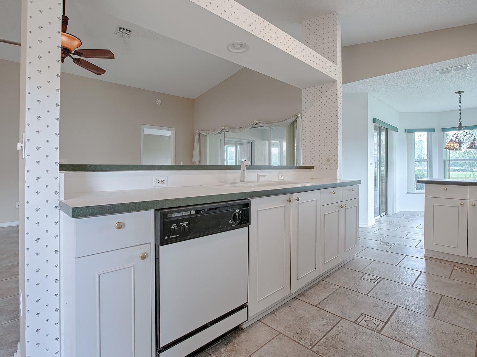 536 GRAND VISTA TRL, LEESBURG, FL, 34748