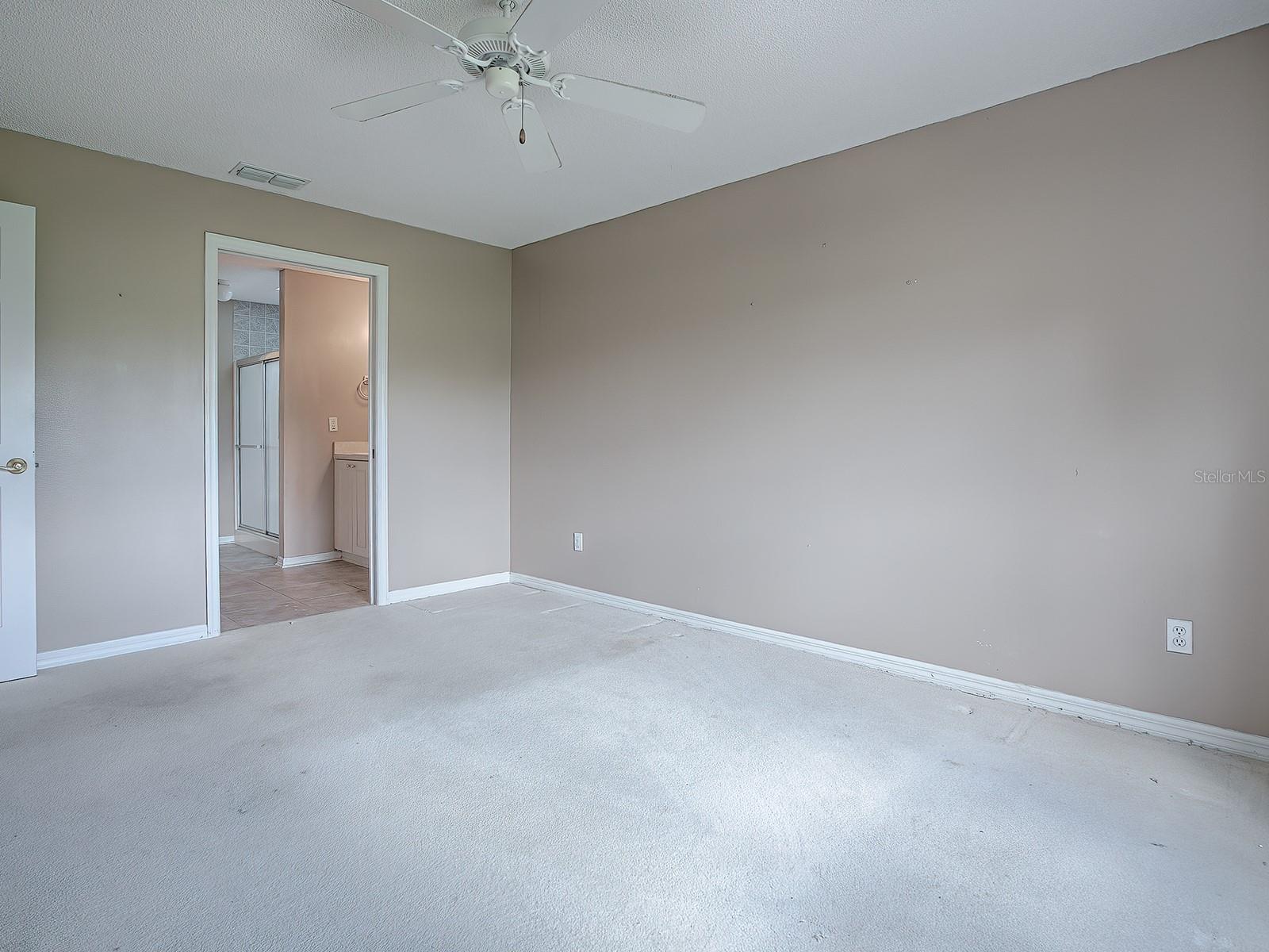 536 GRAND VISTA TRL, LEESBURG, FL, 34748