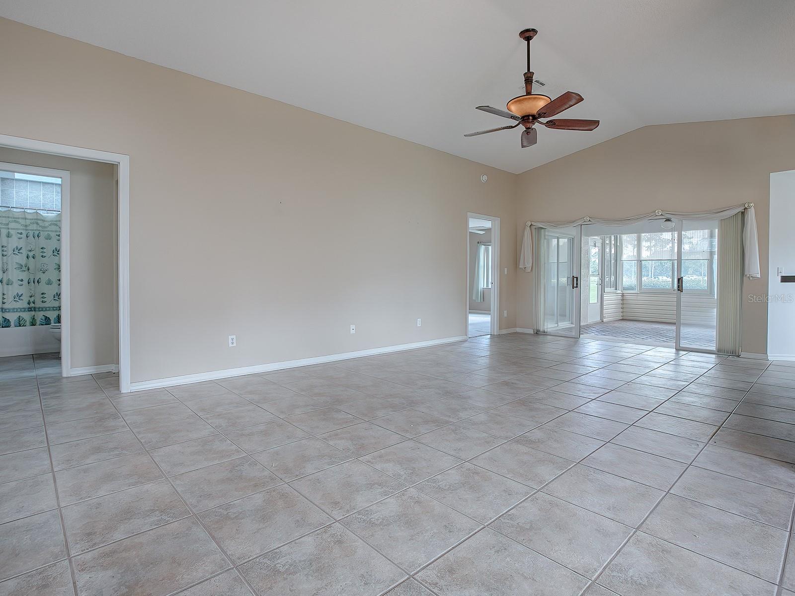 536 GRAND VISTA TRL, LEESBURG, FL, 34748