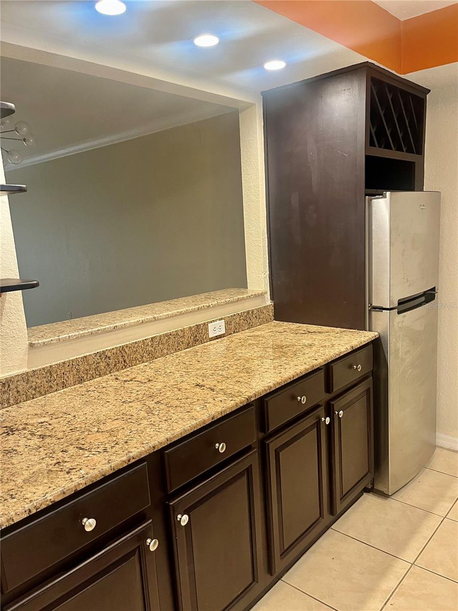 906 LA COSTA CIR #3, SARASOTA, FL, 34237