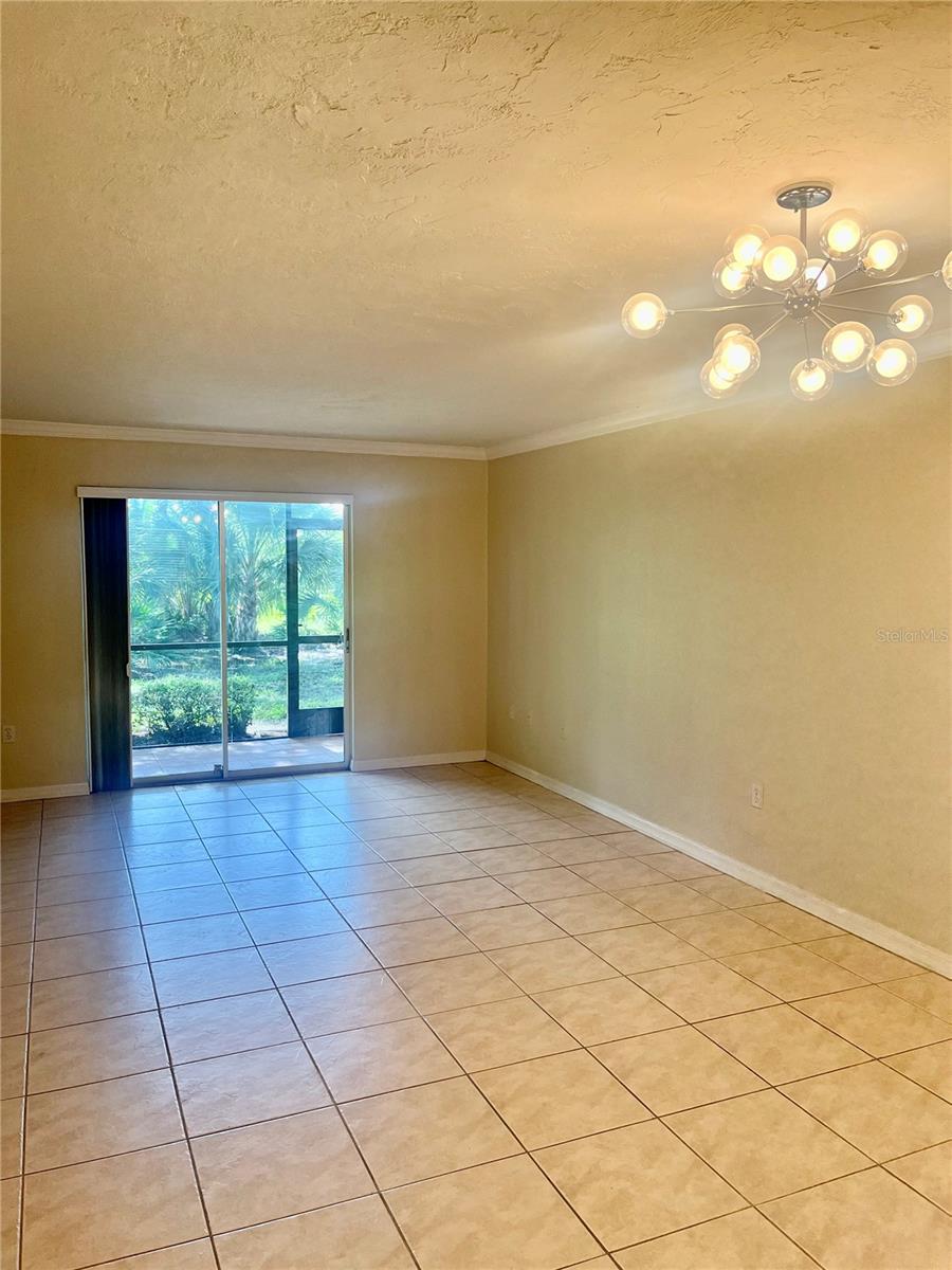 906 LA COSTA CIR #3, SARASOTA, FL, 34237