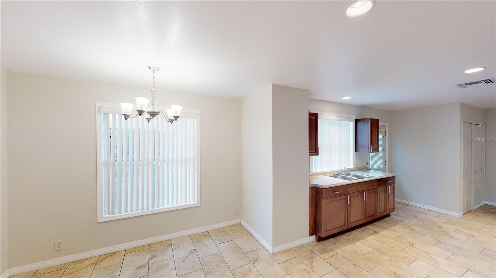 300 N CHURCH ST #All Units, BUNNELL, FL, 32110