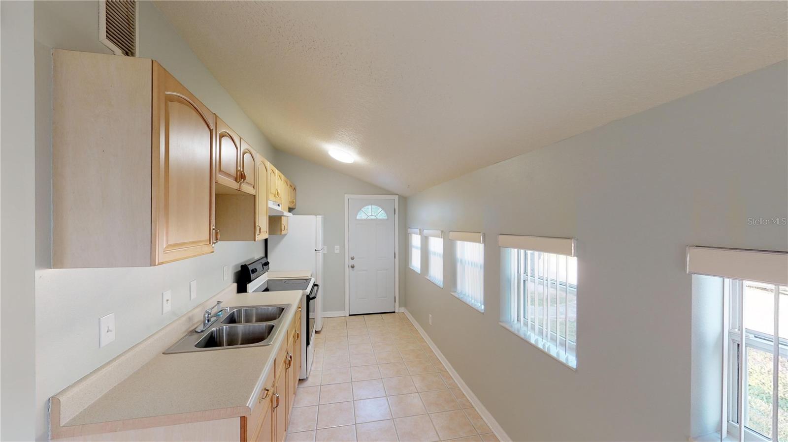300 N CHURCH ST #All Units, BUNNELL, FL, 32110